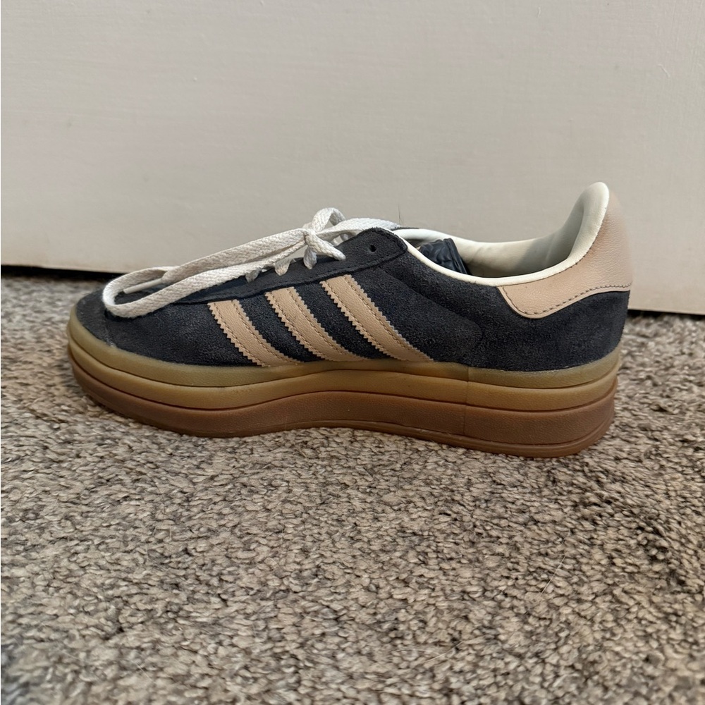 Adidas Platform Gazelles - dark grey and tan